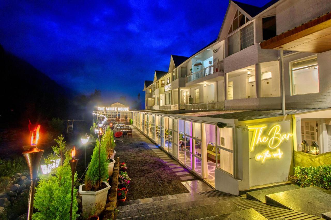Paradise-The Whitehouse Cafe Manali  Exterior photo