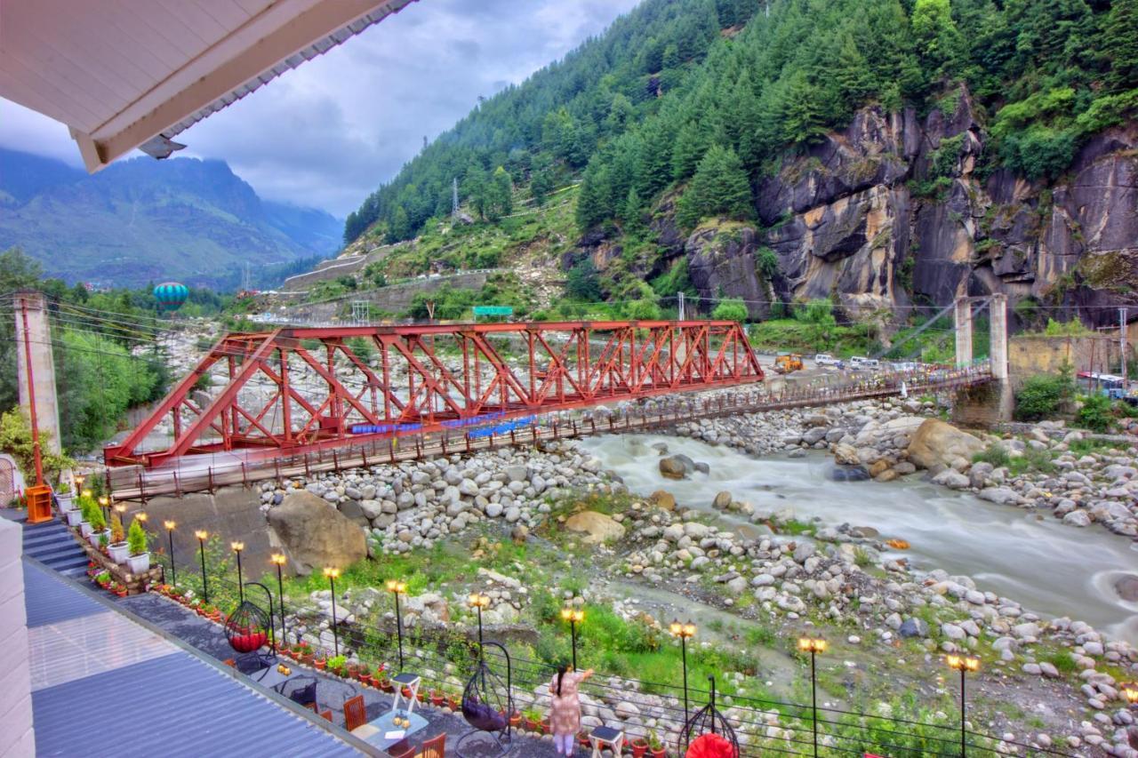 Paradise-The Whitehouse Cafe Manali  Exterior photo