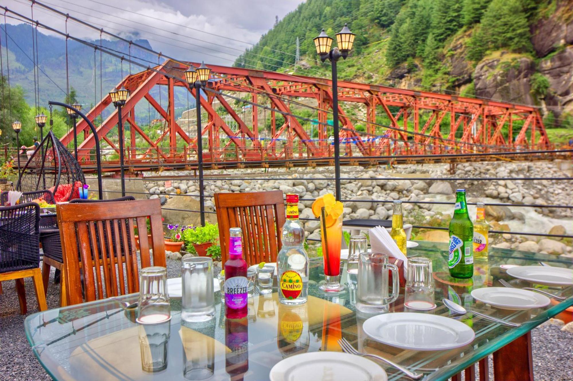 Paradise-The Whitehouse Cafe Manali  Exterior photo